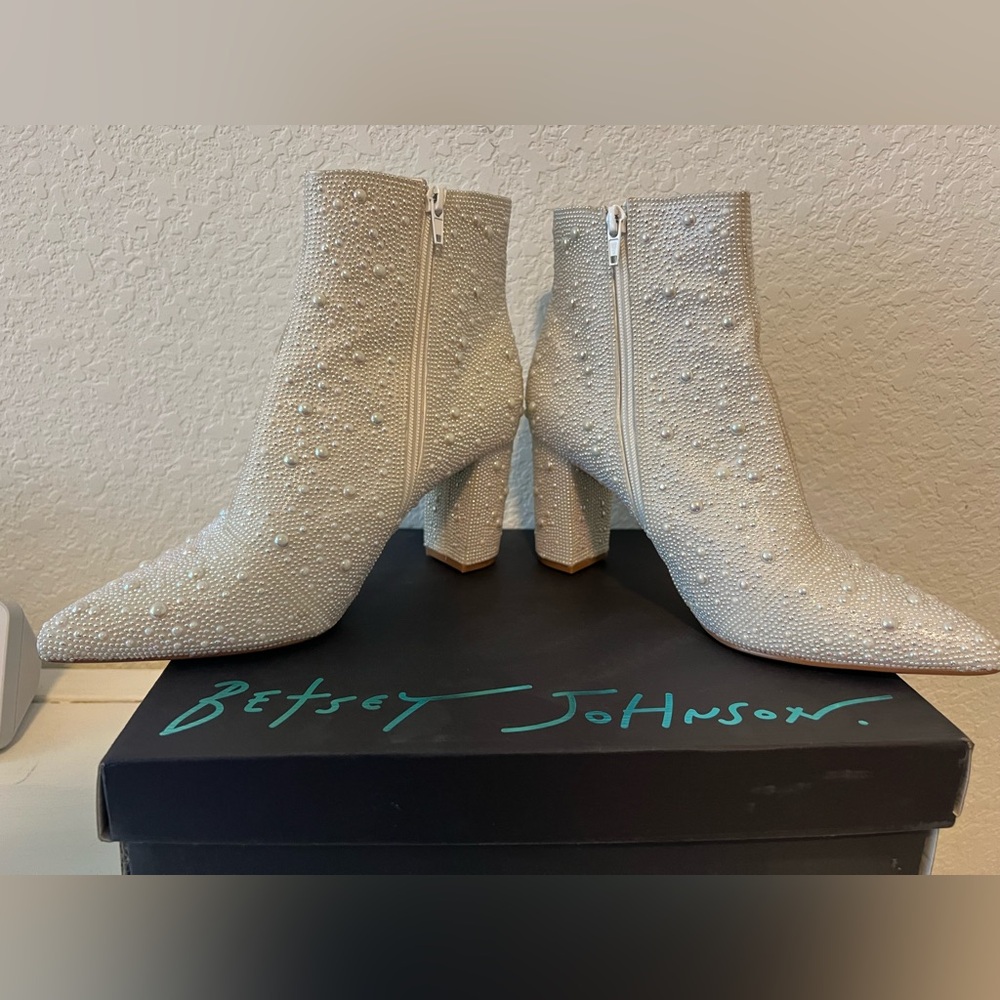 Betsy Johnson Cady Ivory Pearl Booties